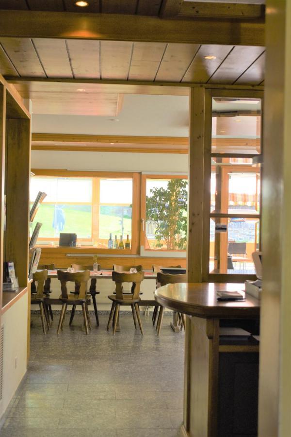 Restaurant & Hostel Hole In One 郎达 外观 照片